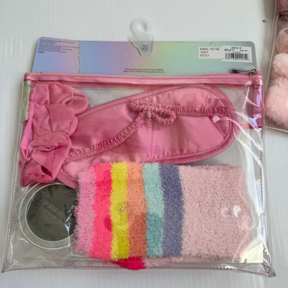 Fun girls gifts sets Kids Hair Accessory 1 unicorn set and 1 smiley face set - Picture 6 of 7
